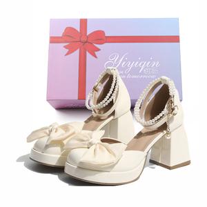 Take the Qin Туфли Мэри Джейн на массивном каблуке 7 см женские бежевые, цвет Beige 7cm