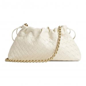 Bottega Veneta Сумка через плечо из телячьей кожи пыльного оттенка