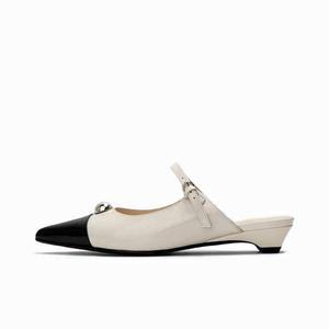 SHOEMAKER QUEEN Женские закрытые тапочки белые, цвет White