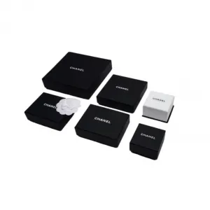 CHANEL Колье Unisex Silver