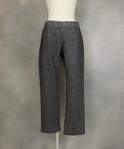 Удобные брюки с принтом в стиле джинсовой ткани.