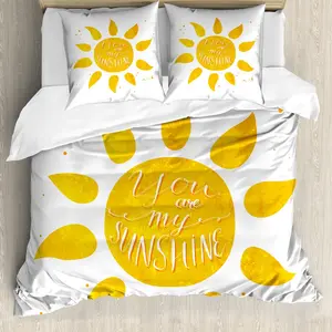 Пододеяльник ABAKUHAUS Proverbs, Sun Romance Words, белый, с защитой от клещей, подходит для аллергиков с наволочками, 155 x 220 см - 80 x 80 см, желтый Abakuhaus