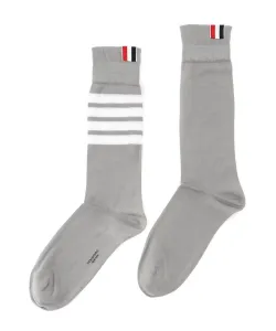 Носки средней высоты с 4 полосками из легкого хлопка.