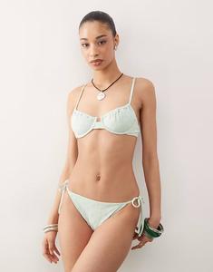 Верх бикини на косточках с цветочным принтом в пастельно-зеленом цвете Reclaimed Vintage