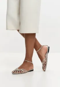 Балетки на плоской подошве с ремешком на щиколотке Cesare Gaspari, Beige