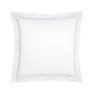 Наволочка Yves Delorme Festons из хлопка, 65х65, белый