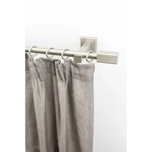 Карниз CUBUS Ø 20 мм, однорядный, длина по желанию, комплект для штор, удлиняемый, квадратная заглушка, с кольцами Garesa, Chromfarben