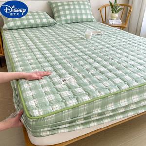 Disney Простыня на резинке 120х200 см, стеганая, с наполнителем из хлопка Синьцзян, антиклещевая