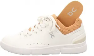 Женские кроссовки The Roger Advantage On, белый