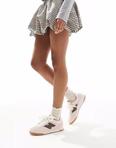 Кроссовки New Balance RC42 розового и коричневого цвета с резиновой подошвой - эксклюзивно для ASOS