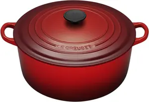 Кастрюля Le Creuset с эмалированным покрытием, 6800 мл, вишневый