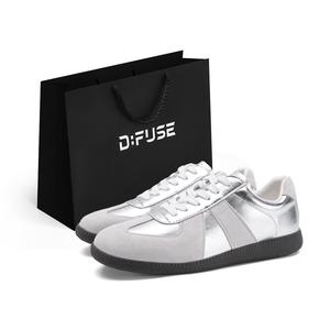 D:FUSE SCANDINAVIA D FUSE SCANDINAVIA нескользящие, износостойкие, легкие низкие скейтерские кроссовки унисекс серебристо-серые, цвет Silver Gray