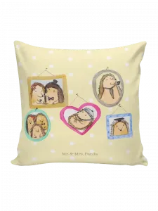 Подушка Mr & Mrs Panda 40x40 Igel Familie, пастельно-желтый