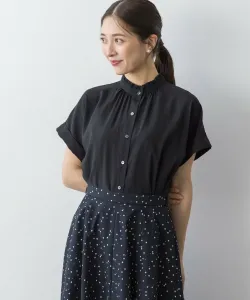 Блузка с воротником-стойкой и оборками из тесьмы Suite, цвет Black [005]