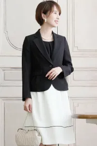 Торжественная церемония вручения дипломов, торжественная церемония поступления, подготовка к церемонии поступления, выпускной костюм, костюм для церемонии мамы Pourvous, цвет Black X Off White