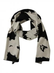 Базовый шарф с жаккардом в черно-кремовой гамме Betty Barclay