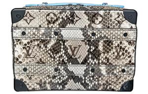 Сумка-кроссбод через плечо Louis Vuitton из кожи питона малая квадратная мягкая унисекс мультиколор
