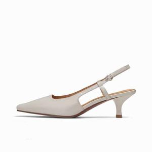 SHOEMAKER QUEEN Женские сандалии на одной застежке белые, цвет White