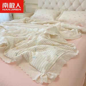 Antarctic Комплект постельного белья 1,5 м: простыня на резинке, пододеяльник 200x230 см