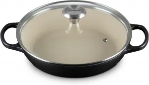 Кастрюля круглая Le Creuset Signature с крышкой, 2250 мл, черный