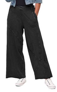 Делла Брюки в черном цвете Tulip Clothing