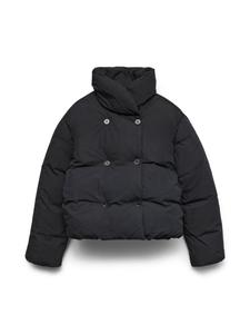 VERO MODA Зимняя куртка 'UMAMI' в черном цвете