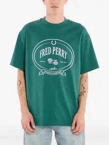 Футболка Chosen By Champions с графичным принтом Fred Perry, зеленый