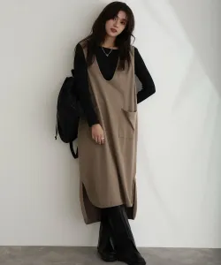 Мини-флисовая юбка-свитер с V-образным вырезом