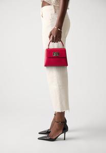 Сумка Furla MINI TOP HANDLE, Ruby/Red