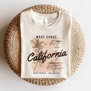 Футболка с короткими рукавами и графическим рисунком West Coast Santa Monica Simply Sage Market