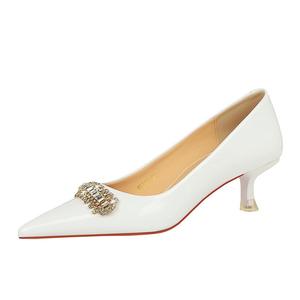 Туфли женские на высоком каблуке Bamiti, красный