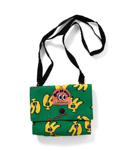 один на несколько мобильных карманов