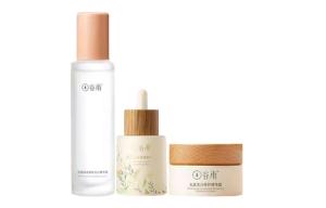 Grain Rain Набор уходовой косметики Light Sensing Dewy Essence Cream для осветления 150мл+45мл+30г