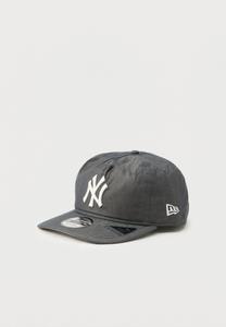 Бейсболка New Era TWENTY CURVED UNISEX, Grey