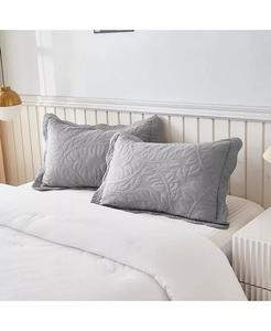 Стеганые наволочки из 100 % хлопка с вышивкой — стандартная комплектация MarCielo, серый