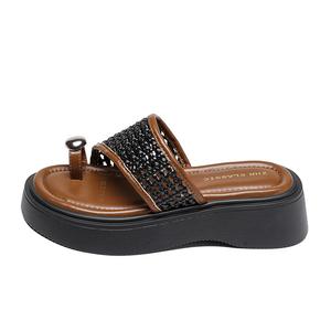 Женские тапочки-слайды с защитой от запаха ZHR, Black