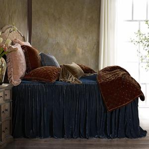 H HIEND ACCENTS Комплект постельного белья HiEnd Accents Stella из искусственного шелкового бархата в стиле романтик Midnight Blue