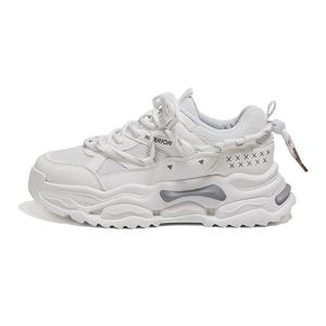 WARRIOR Низкие массивные кеды белого и серого цвета