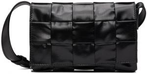 Черная маленькая сумка-мессенджер с кассетой Bottega Veneta