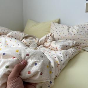 Muji Комплект хлопкового постельного белья из 4 предметов (простыня 180 см, пододеяльник 180х220 см), цвет Colorful Polka Dots, класс A