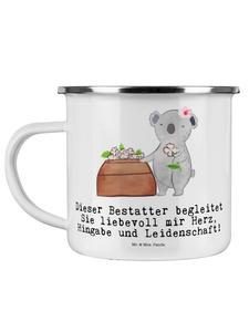 Кружка директора похоронного бюро в форме сердца с надписью на белом фоне Mr. & Mrs. Panda