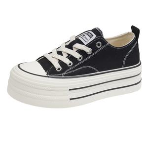 Alxnan Женские низкие скейтерские туфли для увеличения роста черные, цвет Black