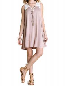 Платье с кружевной шнуровкой и кисточками в цвете латте Umgee, Latte