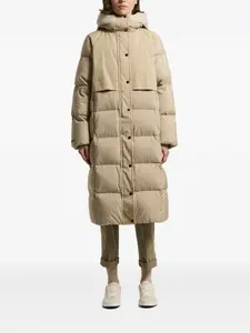 Стеганое пальто с капюшоном Peserico, нейтральный