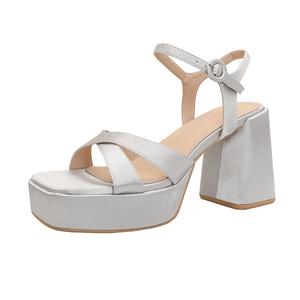 TATAYA Женские сандалии на одной застежке серебристые, цвет Silver