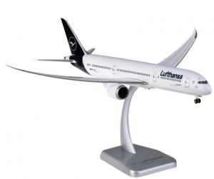 Самолет Limox Boeing 787-9 Lufthansa D-ABPD в масштабе 1:200 Inna marka