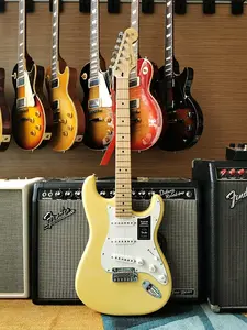 Fender Player Stratocaster 2024 - Крем-брюле