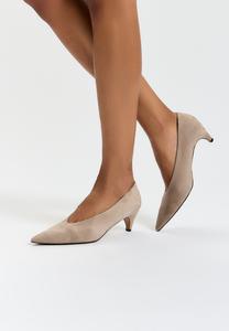 Классические туфли на каблуке POINTED TOE Cesare Gaspari, бежевый
