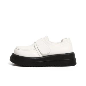 Лоферы женские Yue Elsa, White