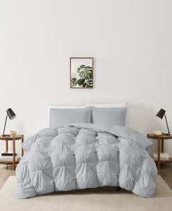 Комплект постельного белья Cloud Puffer из 3 предметов, размер King Truly Soft, серый
